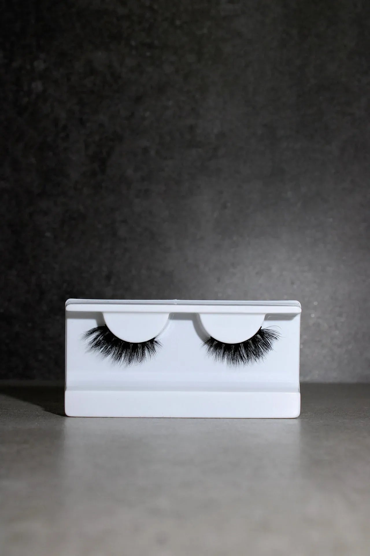 Fox Mega Winged Half Lash (Upgraded curl and fluffiness)