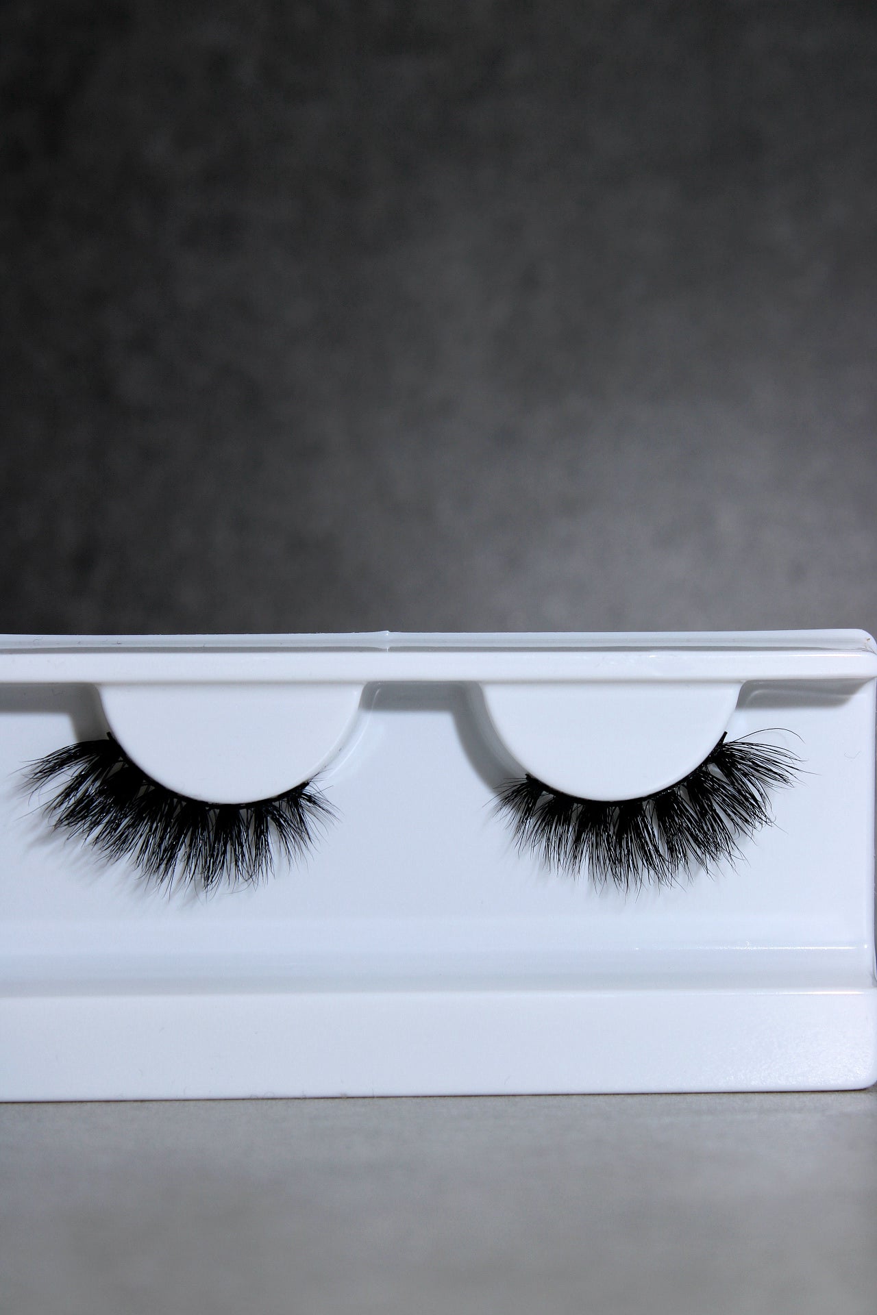 Fox Mega Winged Half Lash (Upgraded curl and fluffiness)