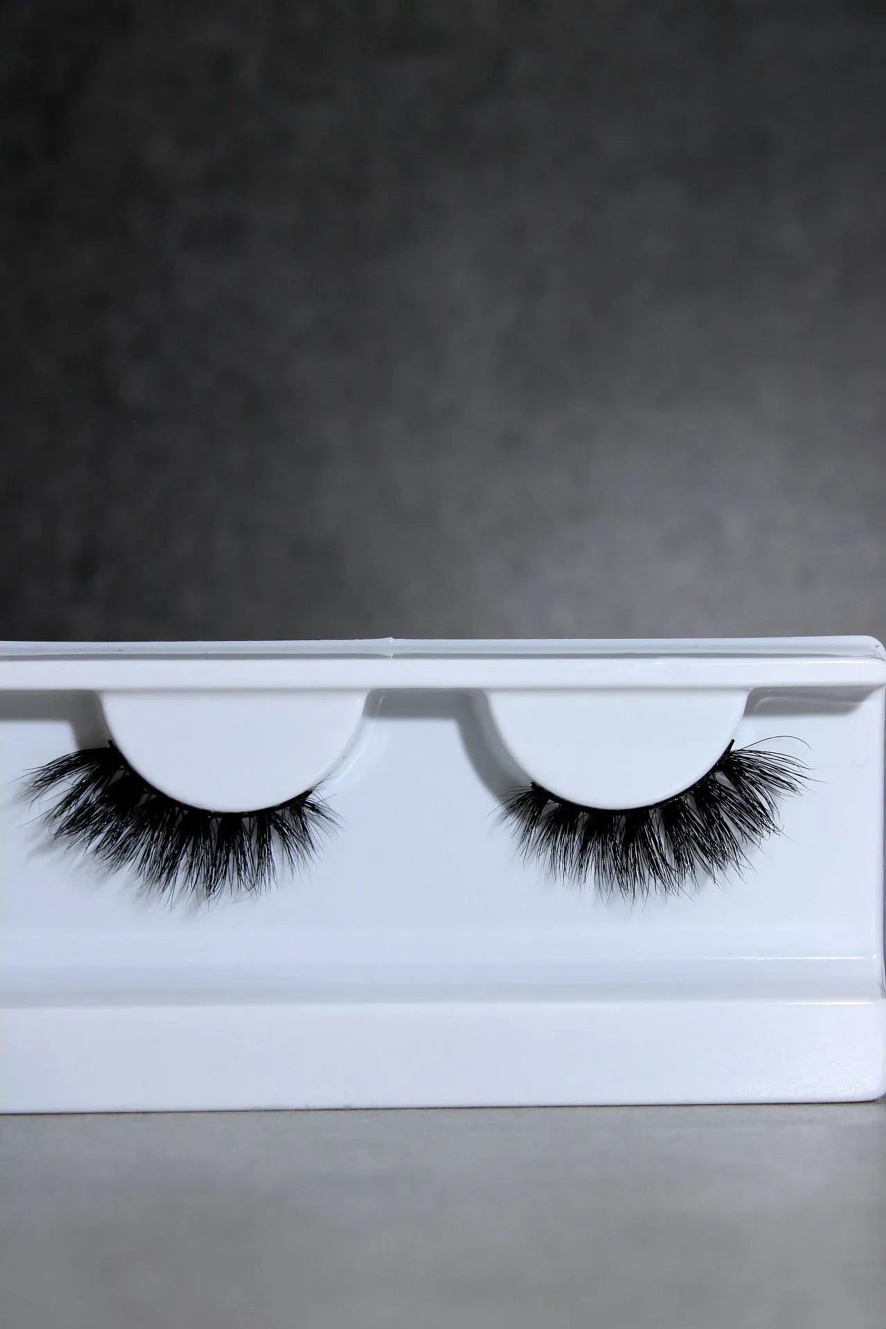 Fox Mega Winged Half Lash (Upgraded curl and fluffiness)