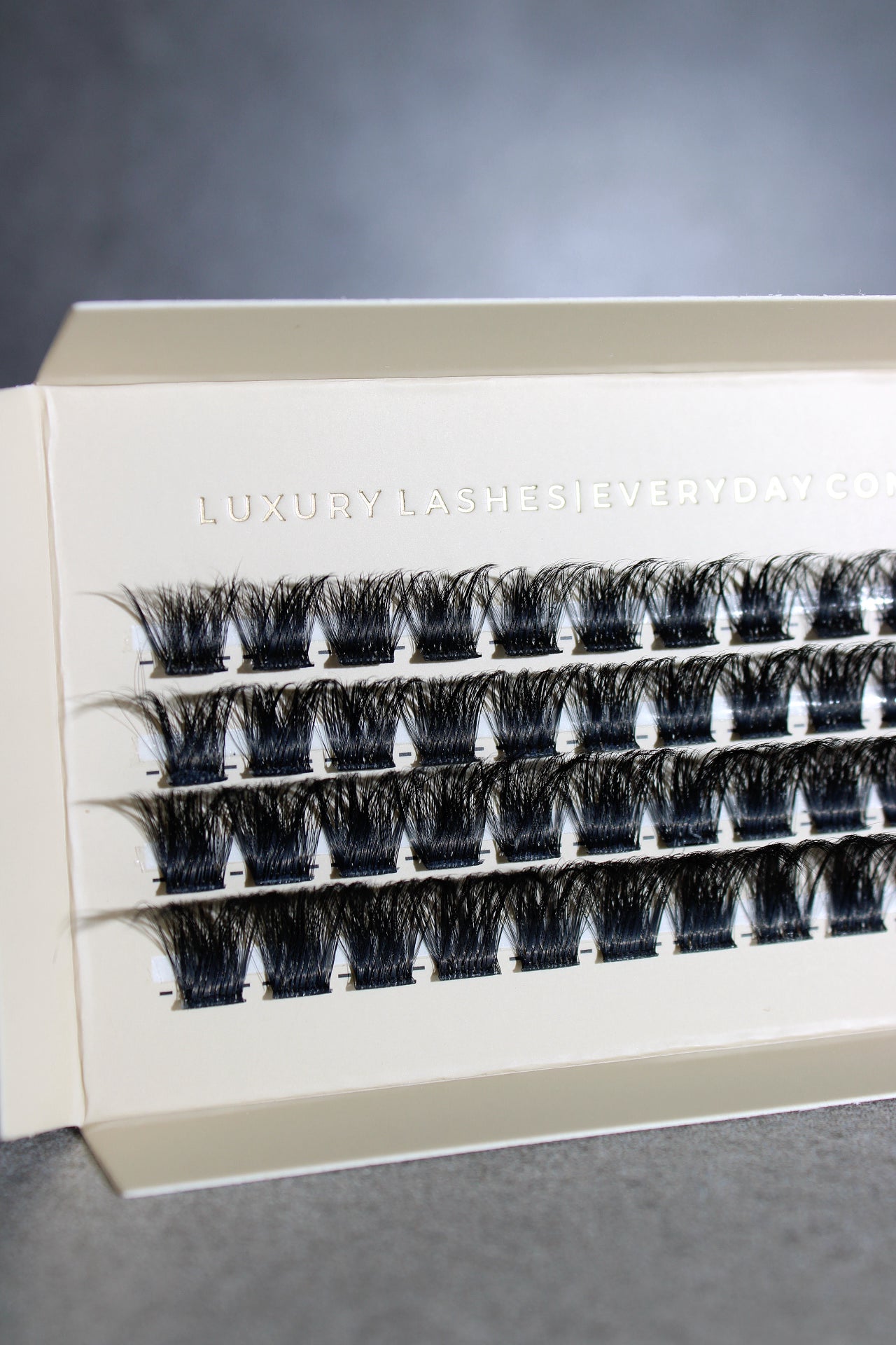 SL19 Hybrid Korean Hair fibre at home DIY lash extensions 48pcs.