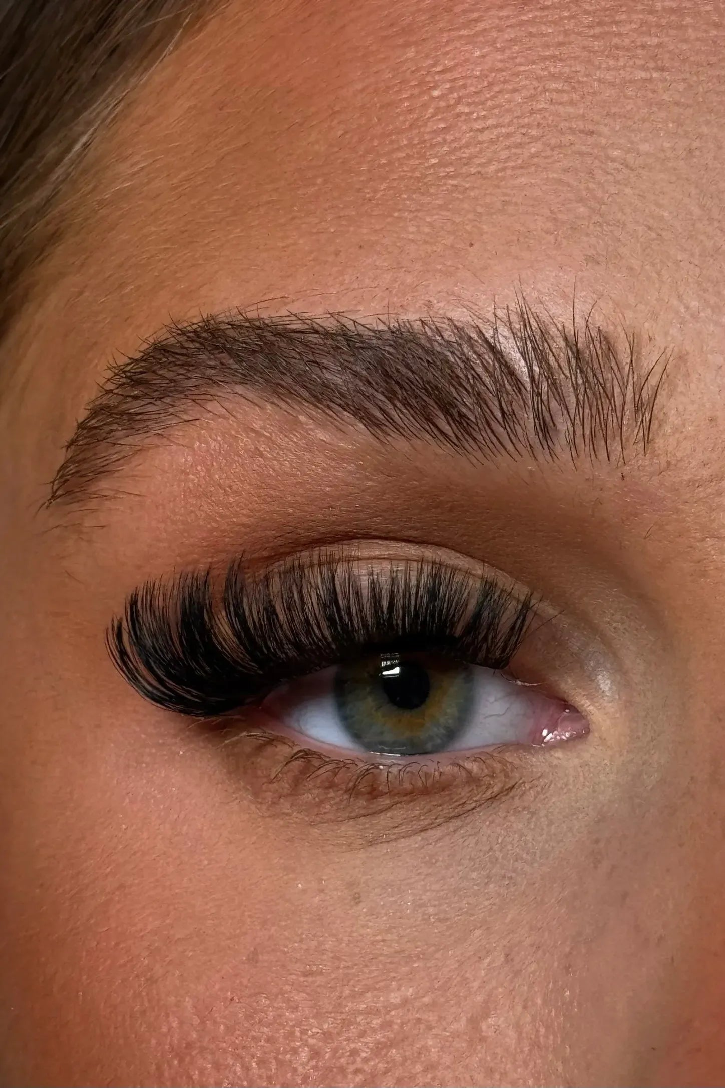 SL18 Korean Fibre Ultra lightweight hair 32pcs