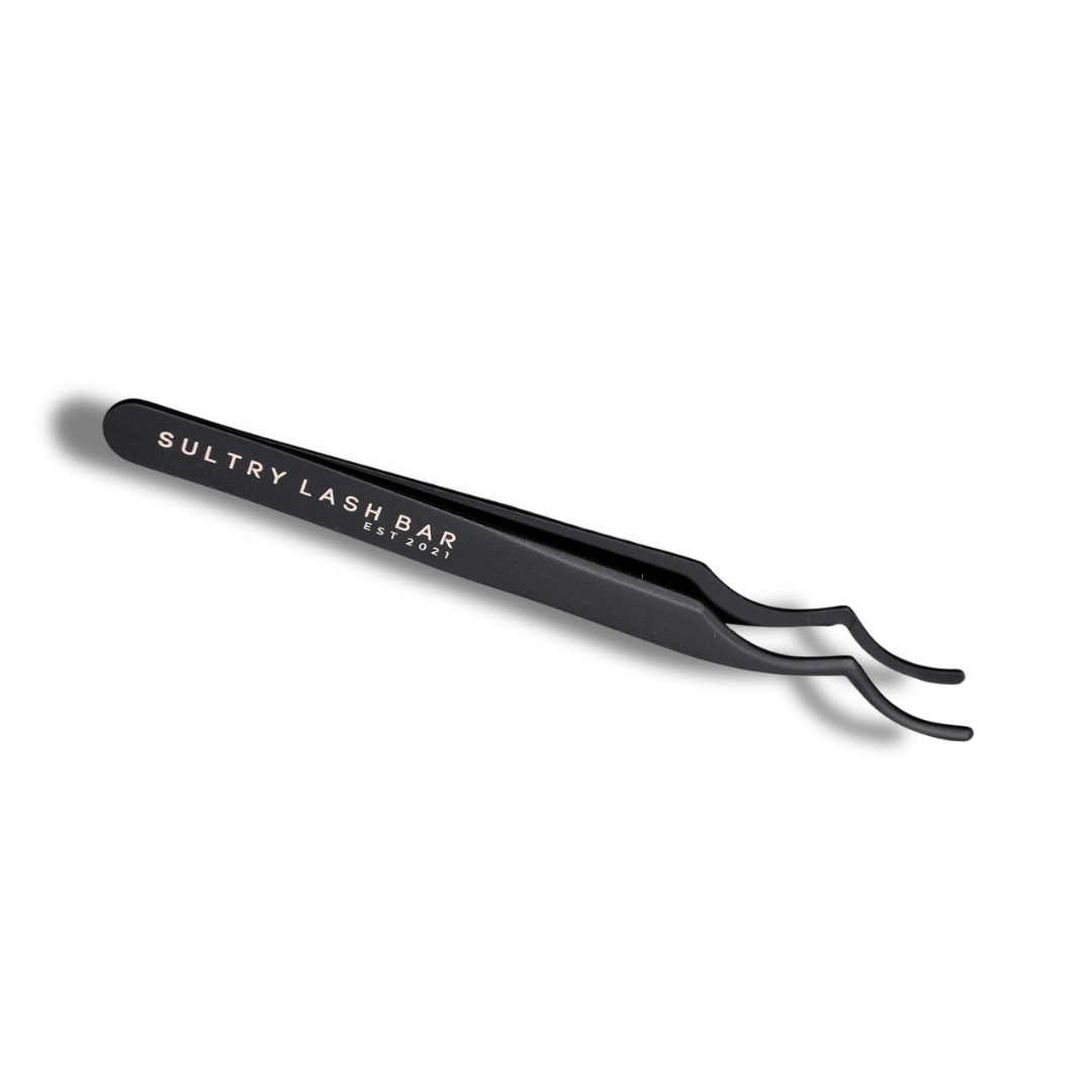 Non-Stick Precision Lash Tweezers close-up