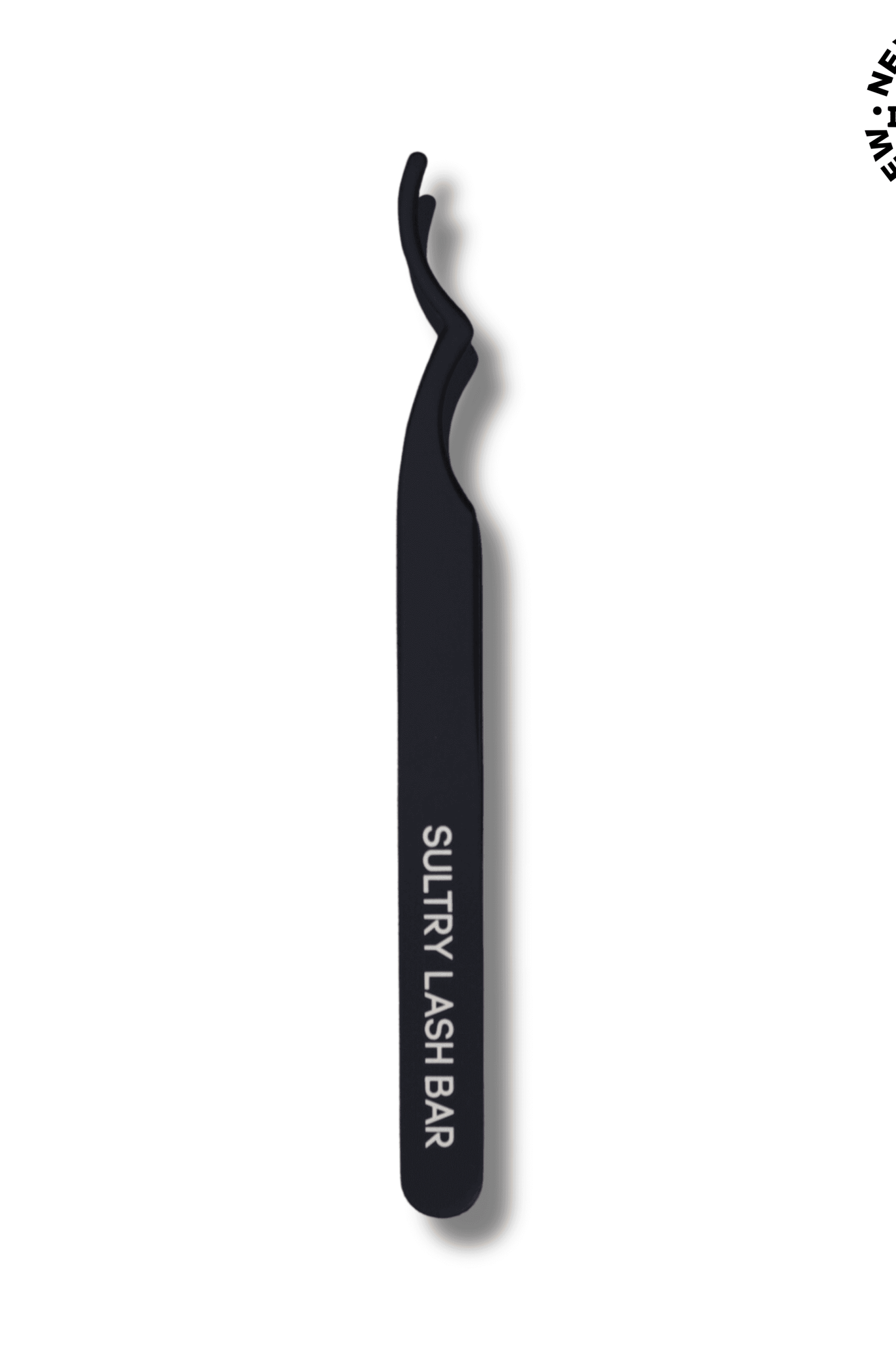 Tweezers For At home DIY Cluster Lash Extensions.