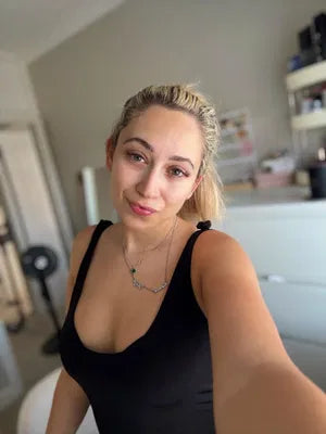 Customer photo review
