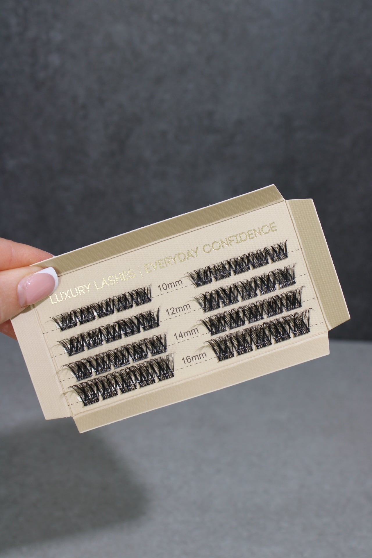 SL24 Cluster lashes