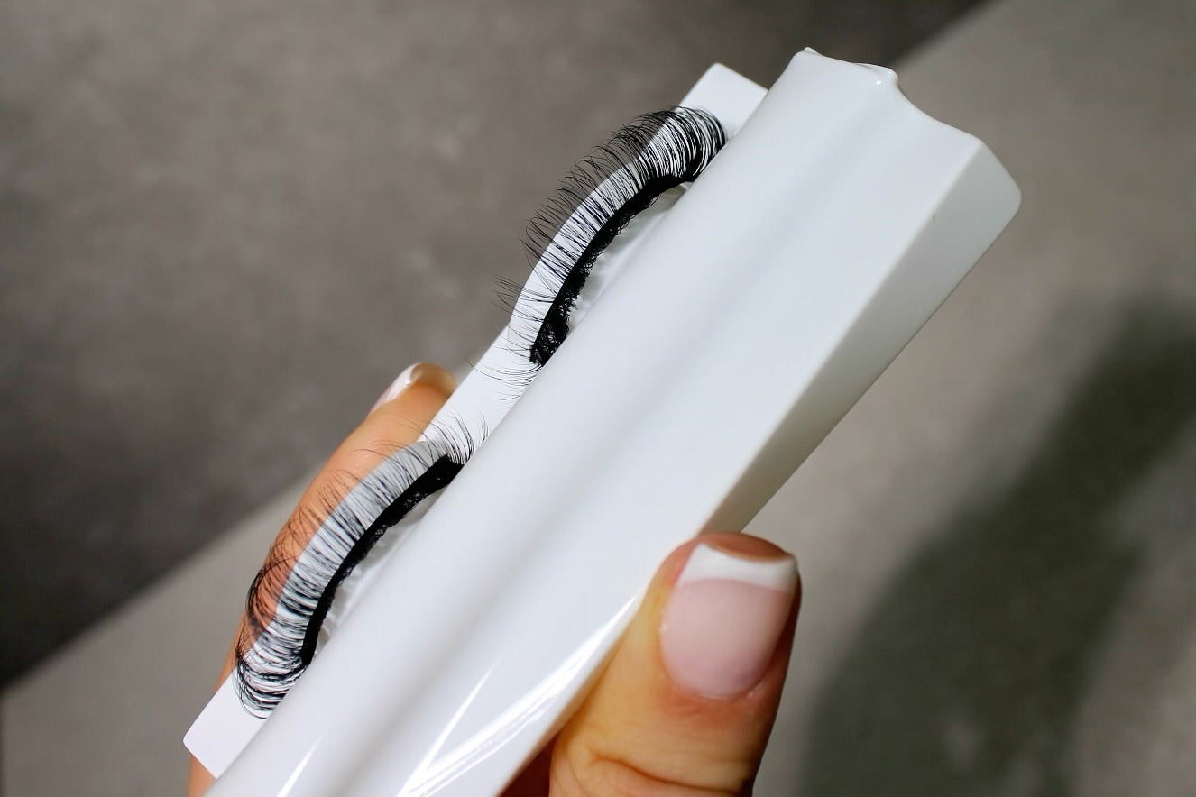 Ivy D-Curl Hyrbird Strip Lash extensions