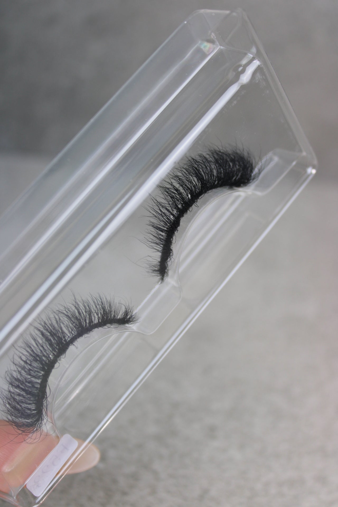 Dolled Up Sultry Lash Bar 