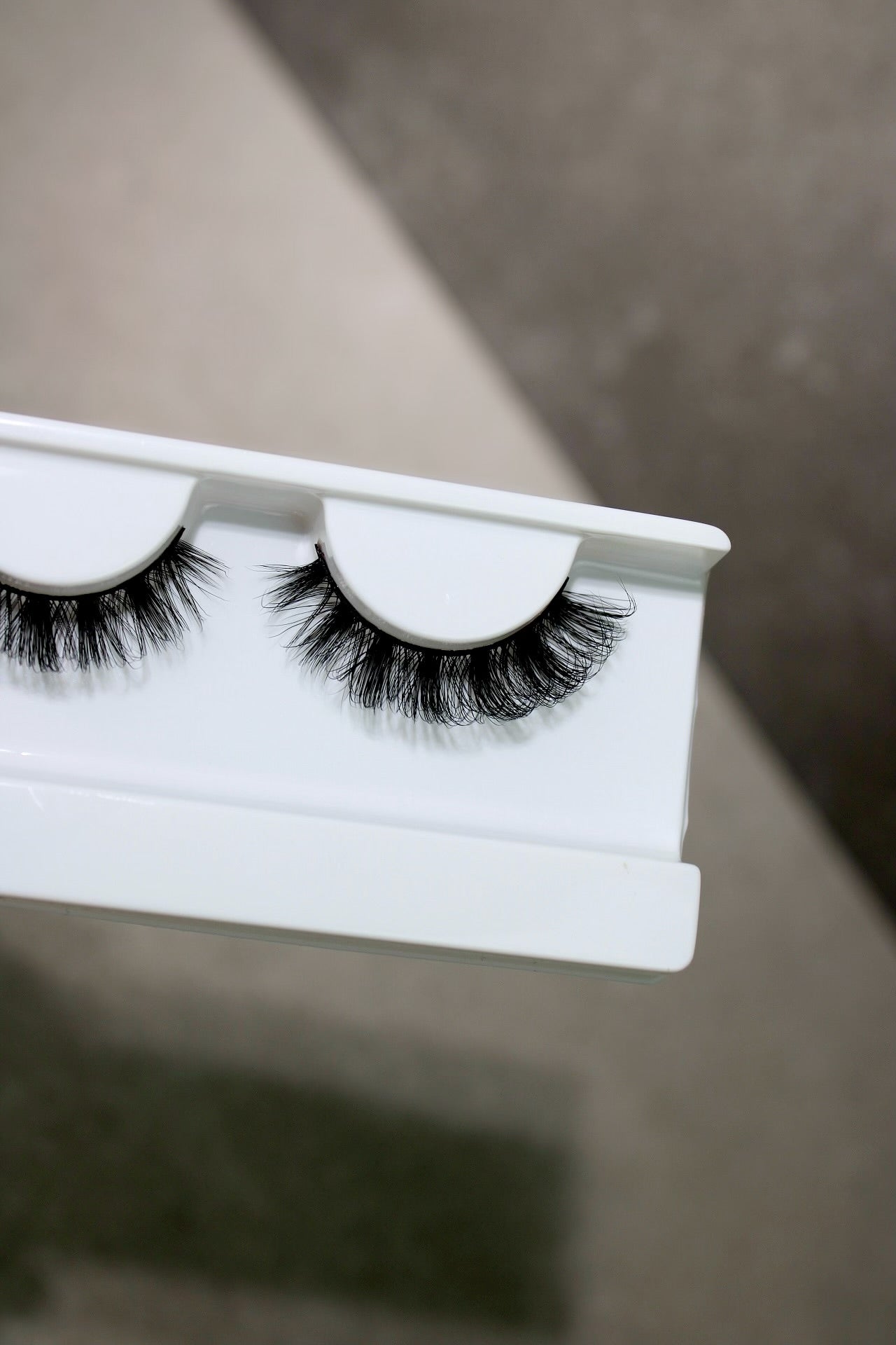 Ivy D-Curl Hyrbird Strip Lash extensions