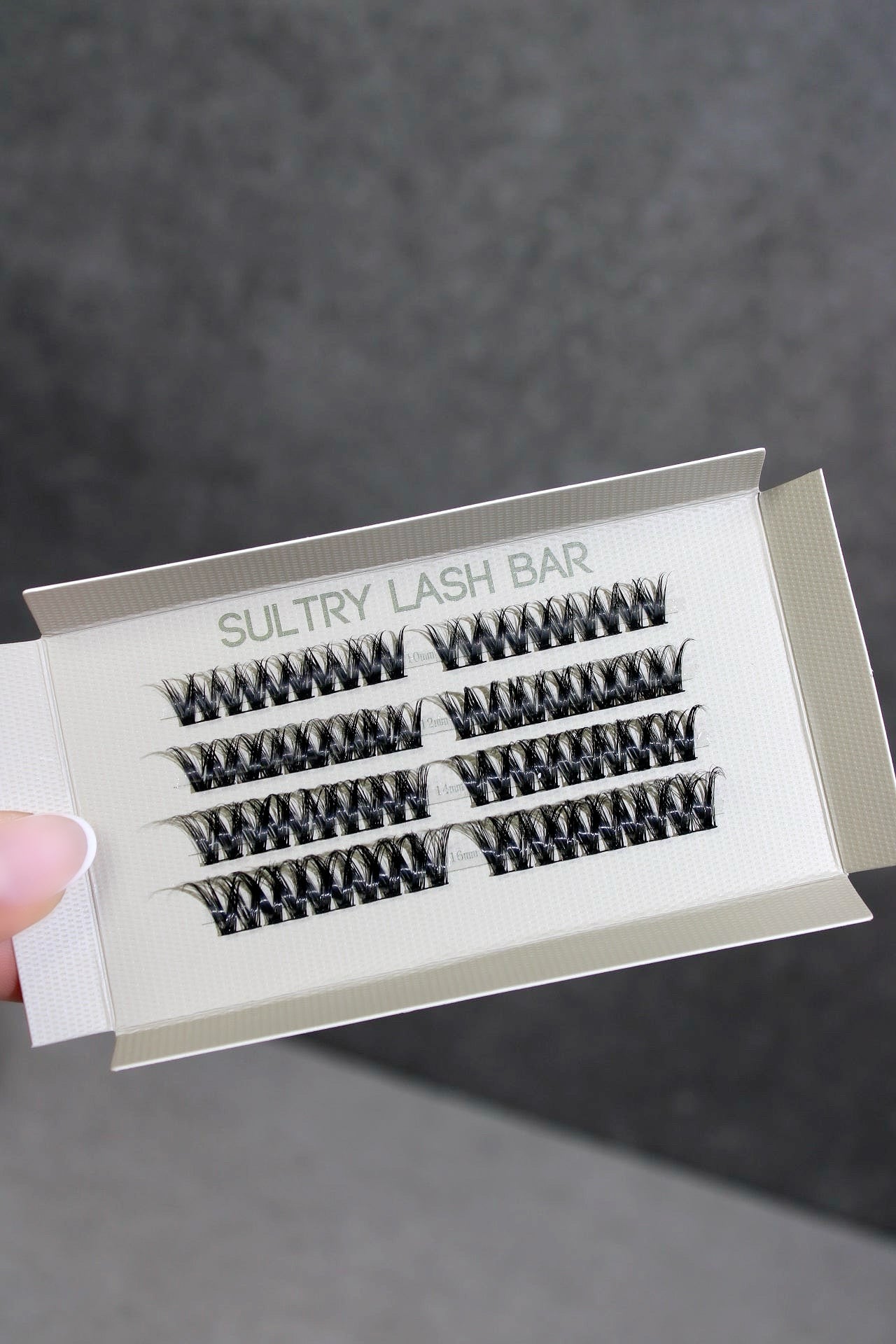 SL01 Long Lasting DIY Individual Eyelash Extensions 40pcs