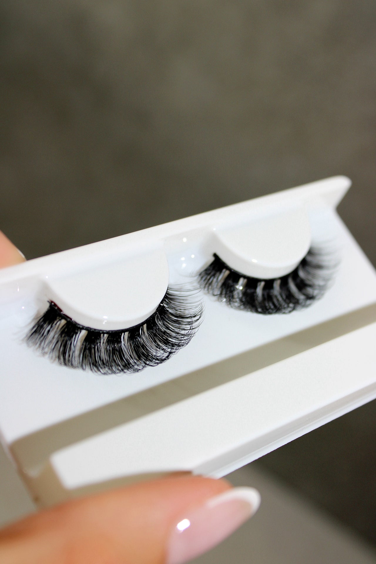 Daydream Russian Strip Lash