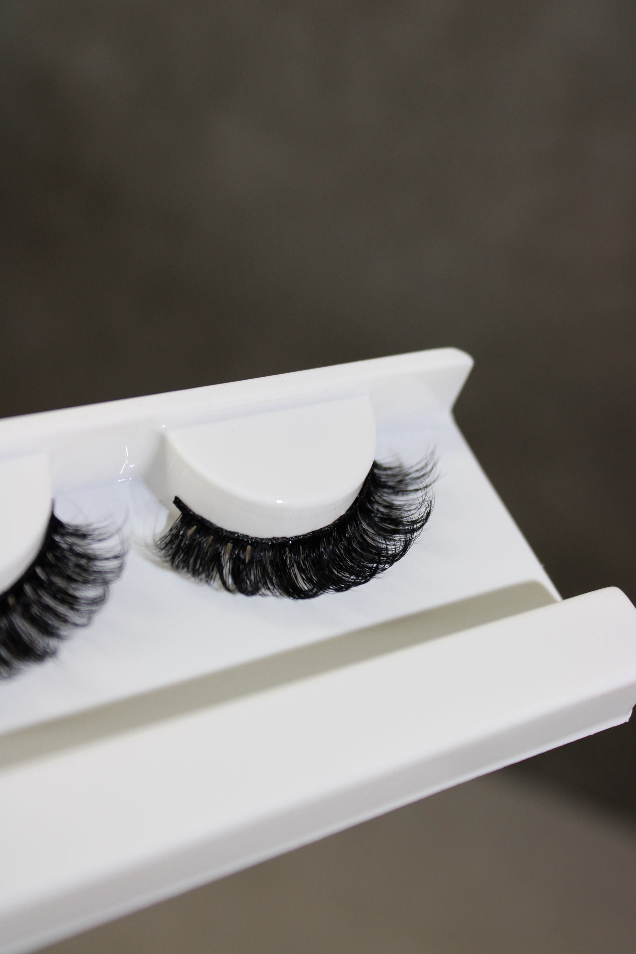 Glow Gappy D-Curl Strip Lashes