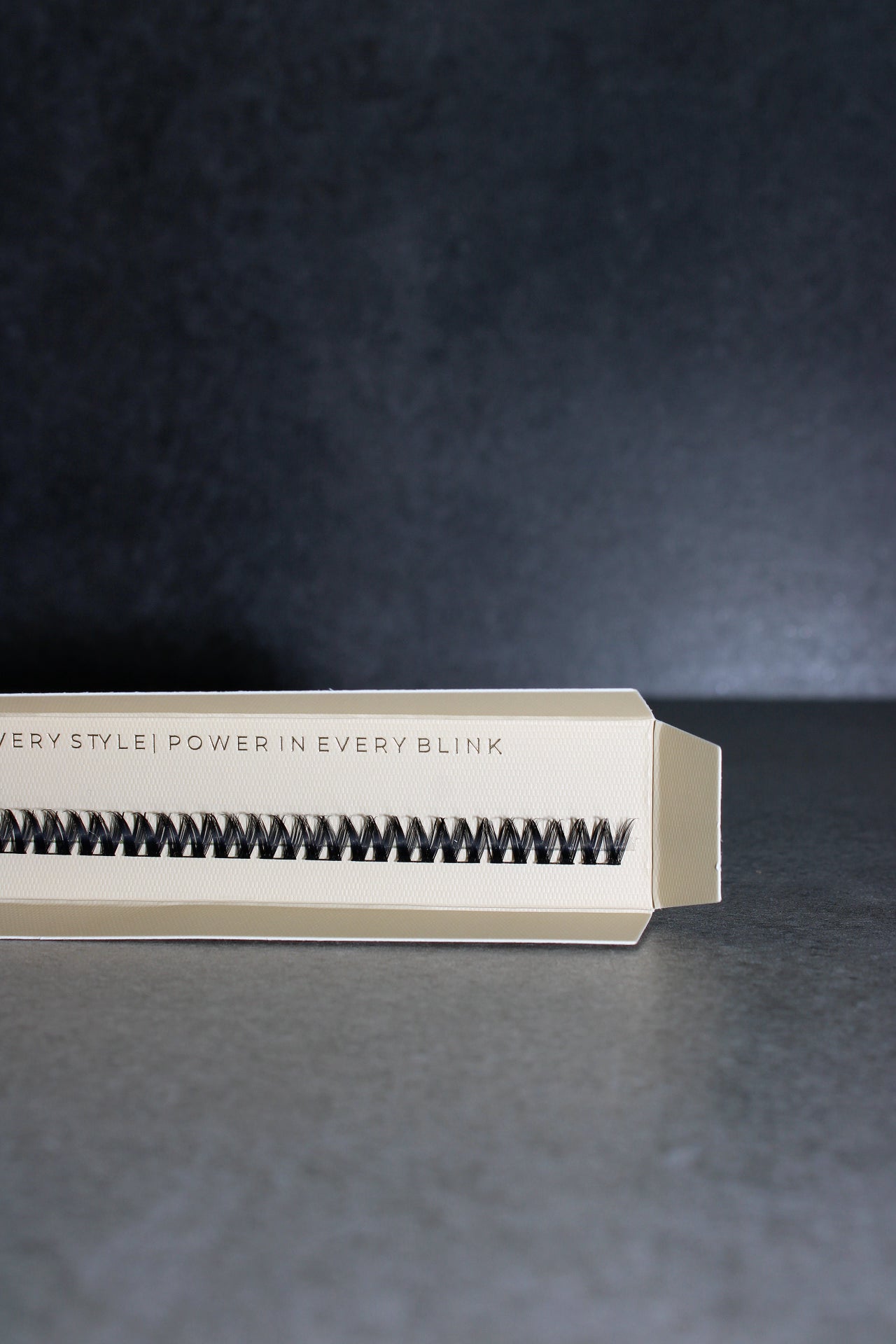 SINGLE Length SL01 Cluster Hybrid Lash Extensions - 23pcs