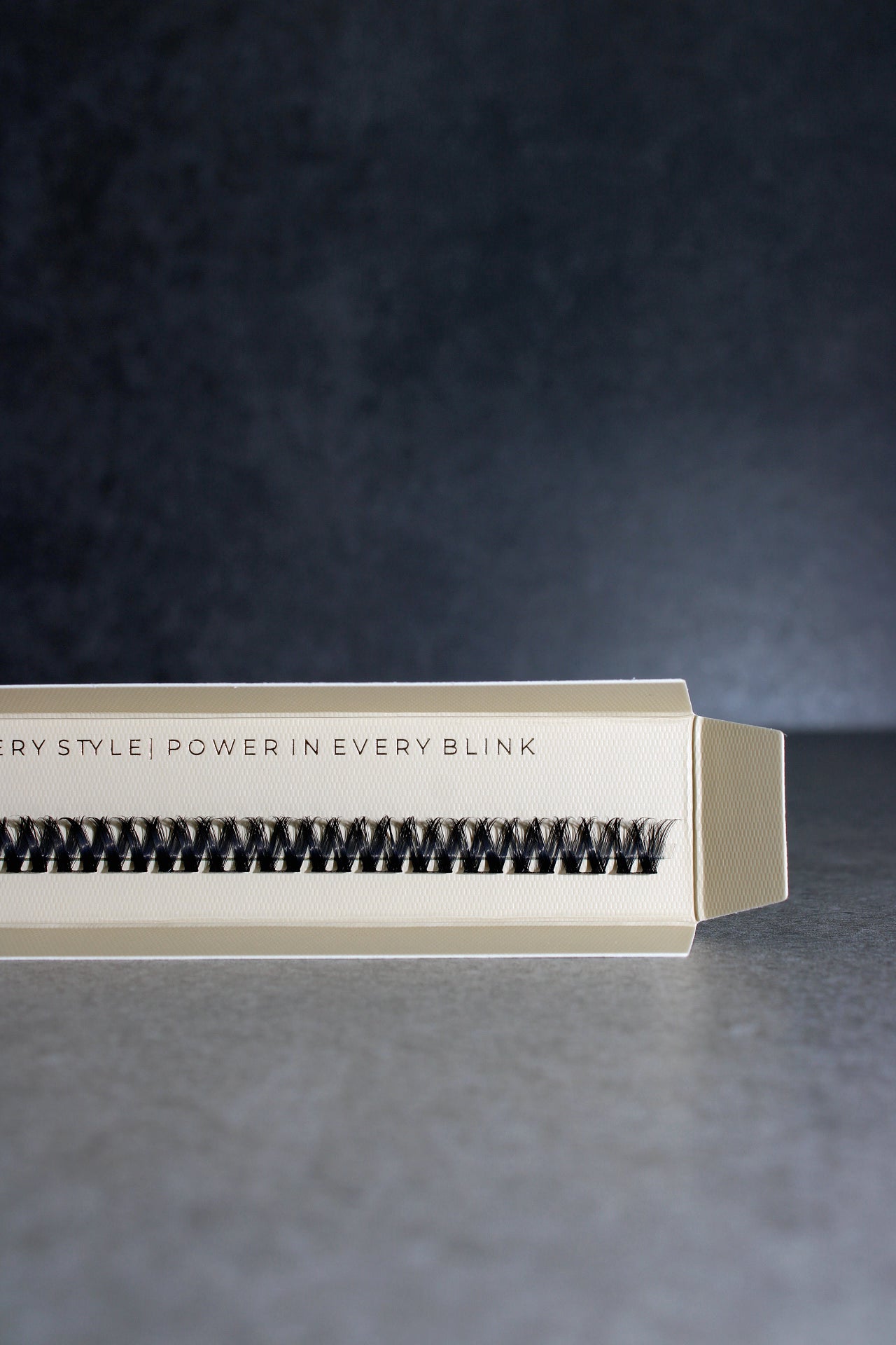 SINGLE Length SL01 Cluster Hybrid Lash Extensions - 23pcs