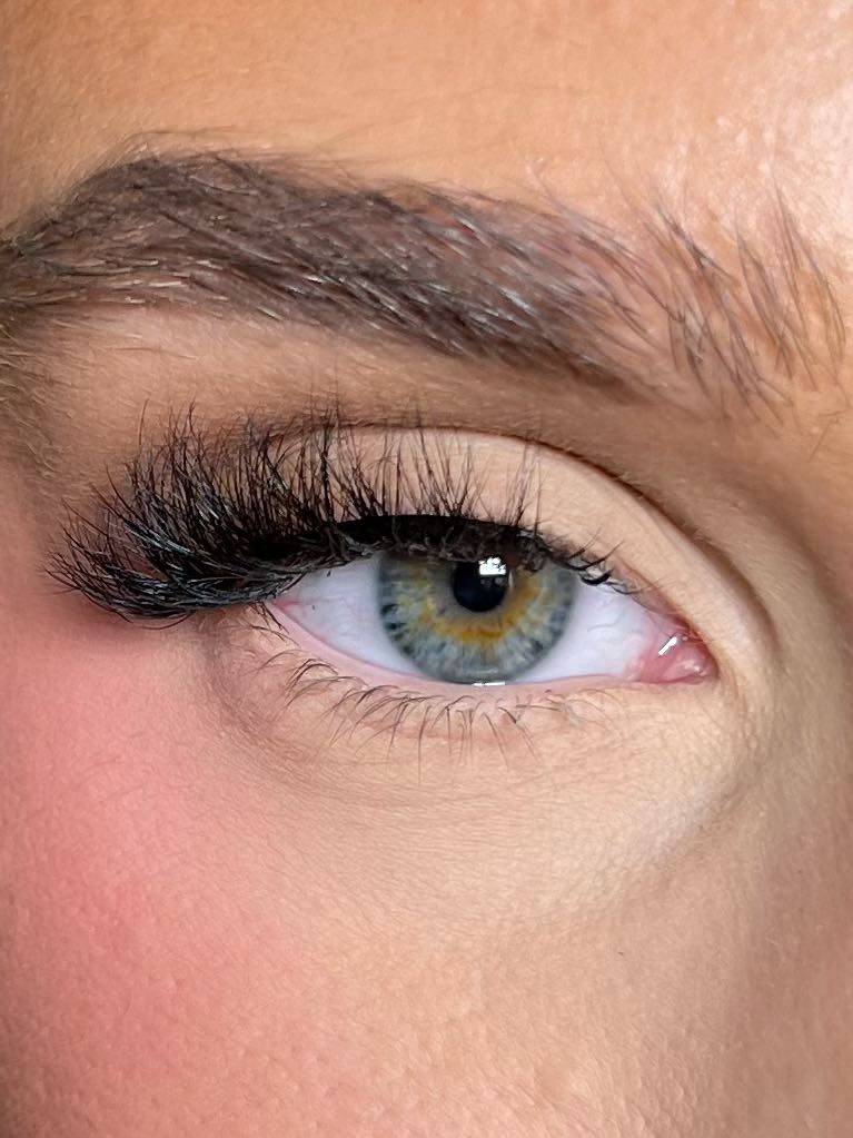 Compassion Volume Half Lash - Sultry Lash Bar 
