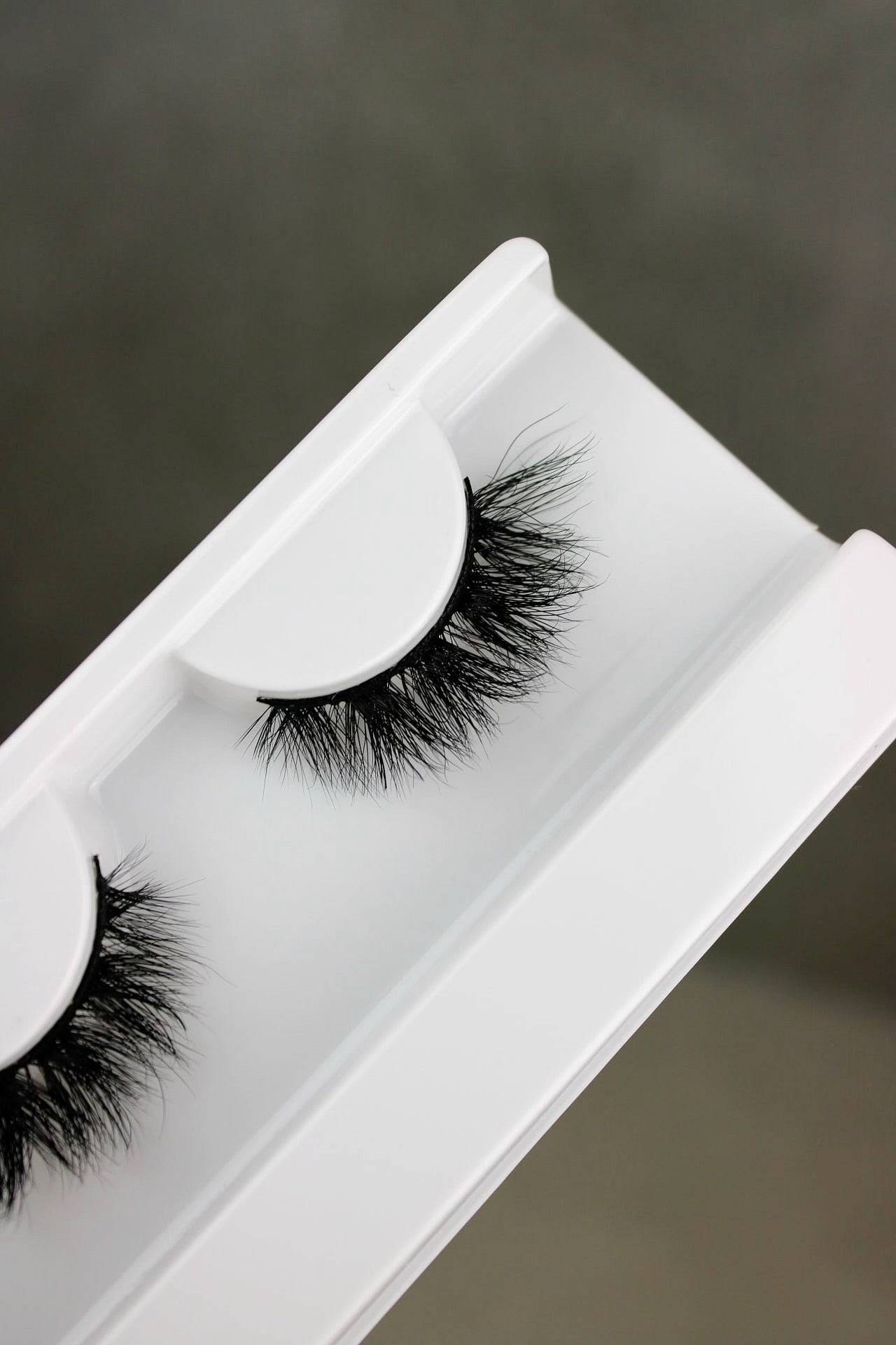 Lover Volume Half Lash - Sultry Lash Bar 