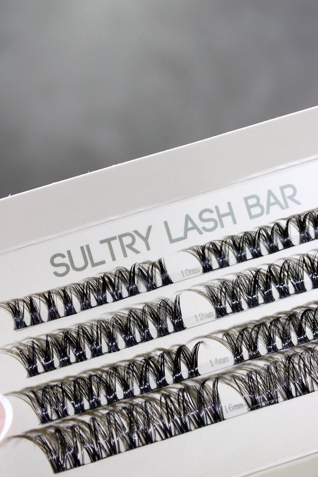 Defect (Misshaped) SL01 at Home DIY Lash Extensions - Sultry Lash Bar 
