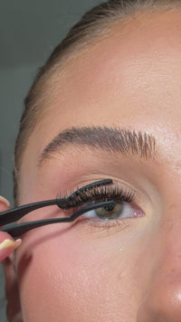 Non Stick material cluster lash tweezers