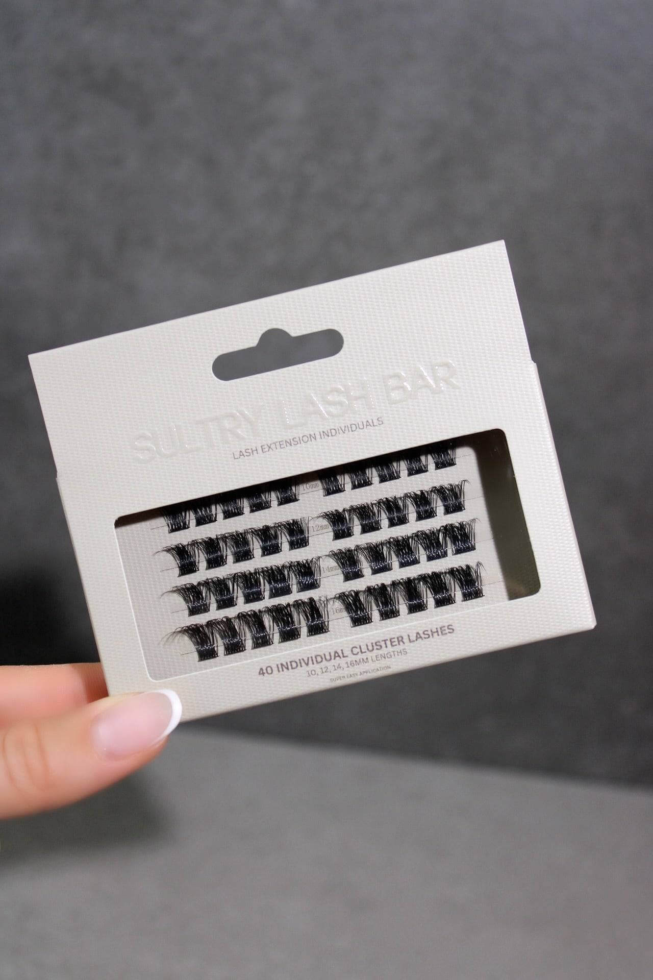SL02 Long Lasting DIY Individual Eyelash Extensions box showcasing 40 natural looking lashes for elegant beauty.