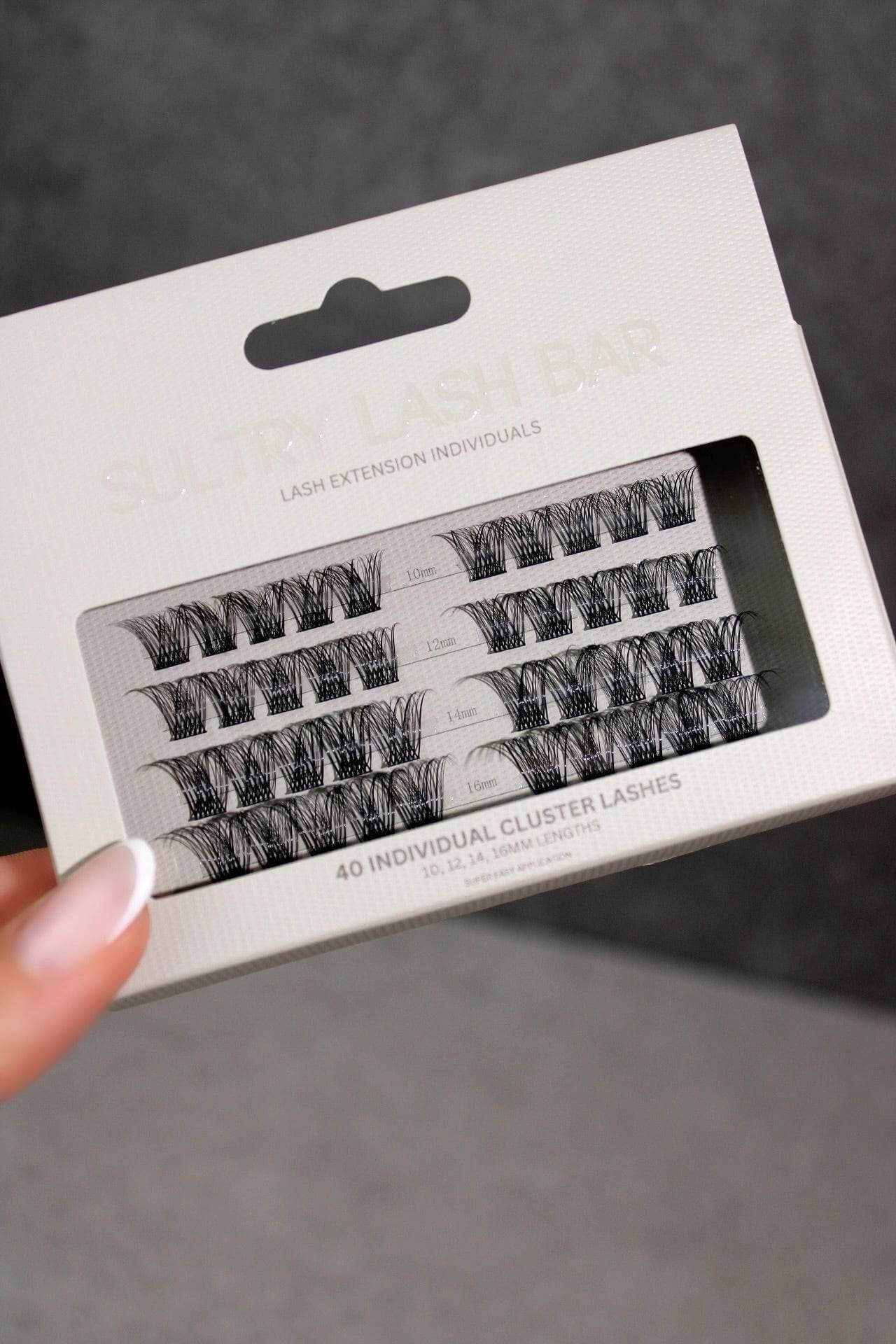 SL03 Long Lasting DIY Individual Eyelash Extensions pack featuring 40 natural looking lashes for a stunning beauty transformation.